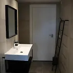 Holiday home Met De Kippen Op Stok - Vakantiehuisjes *