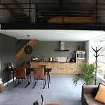 Holiday home Met De Kippen Op Stok - Vakantiehuisjes Baexem