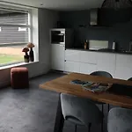 Σπίτι διακοπών Met De Kippen Op Stok - Vakantiehuisjes