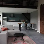 Met De Kippen Op Stok - Vakantiehuisjes Baexem