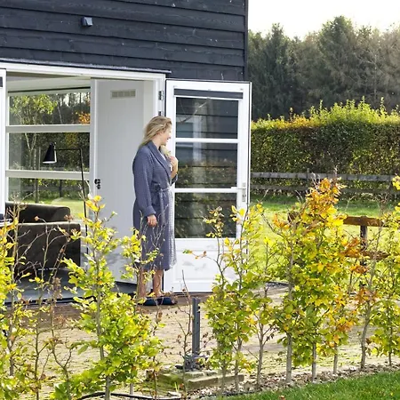 Prázdninový dům Met De Kippen Op Stok - Vakantiehuisjes